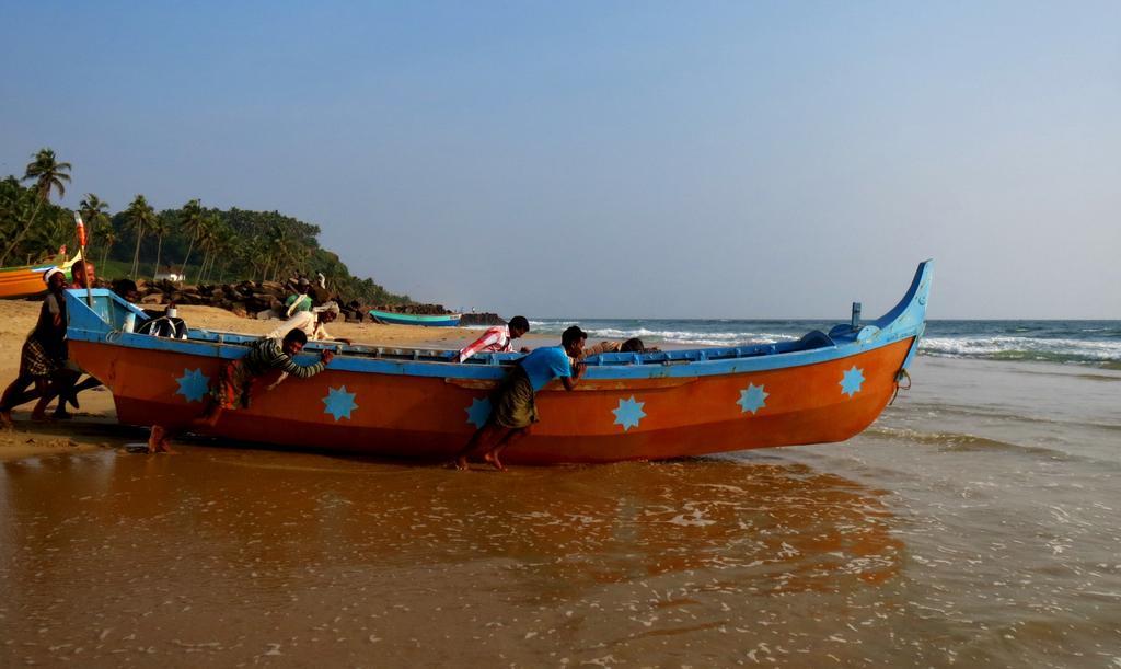 Ashiyana Cliff And Beach Resort Varkala Buitenkant foto